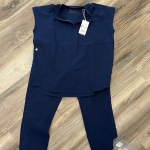 Brand new figs too big bought on sale so I can’t return them.